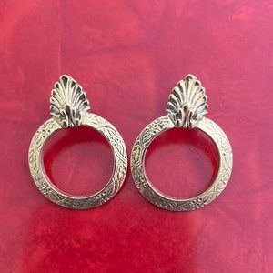 Vintage 1928 Gold-tone “Wreath” Pierced Earrings
